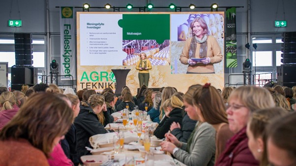 200 kvinner deltok på konferansen Kvinner i landbruket i 2021. Nå er billettene i salg for årets konferanse. Foto: Tun Byrå