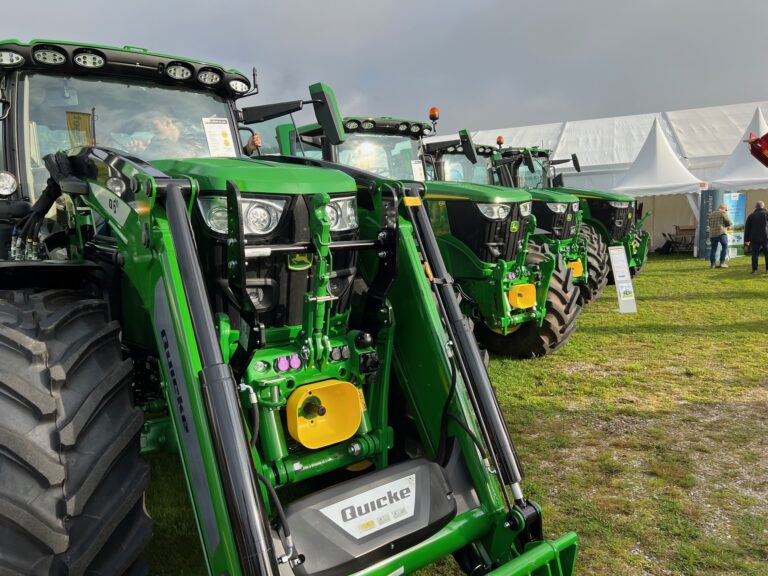 Traktor på rekke